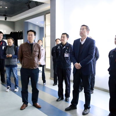 中航文化計紅勝一行到中航電測調(diào)研